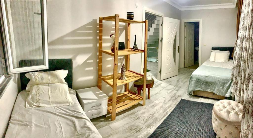 Ahmet Teacher Hotel,6 Minutes From The Airport Arnavutkoy Exterior photo