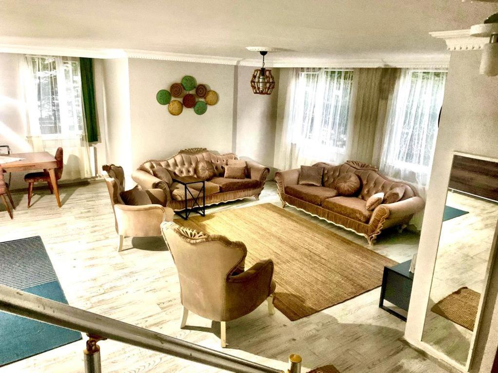 Ahmet Teacher Hotel,6 Minutes From The Airport Arnavutkoy Exterior photo