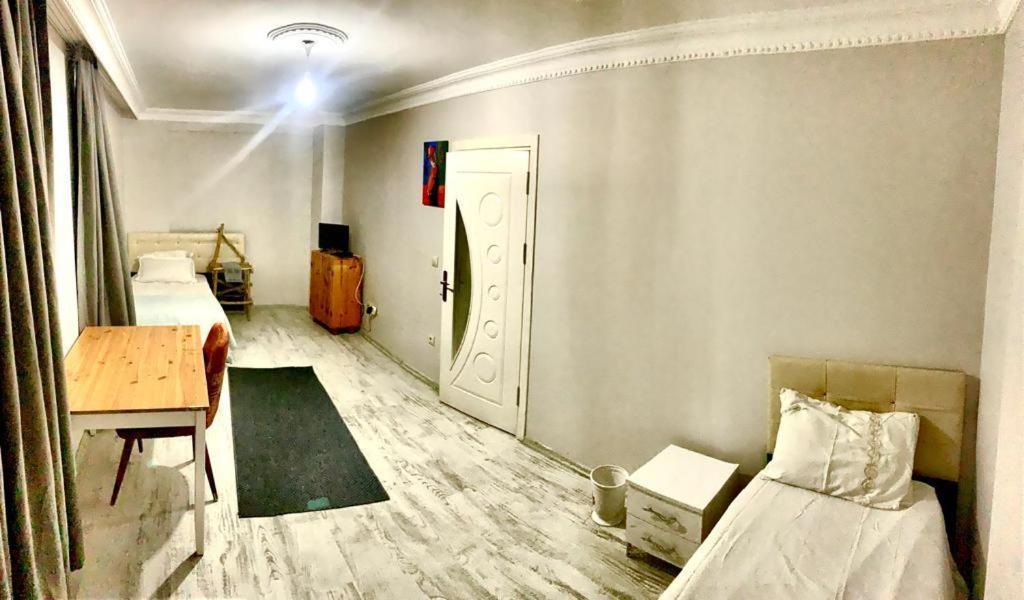 Ahmet Teacher Hotel,6 Minutes From The Airport Arnavutkoy Exterior photo